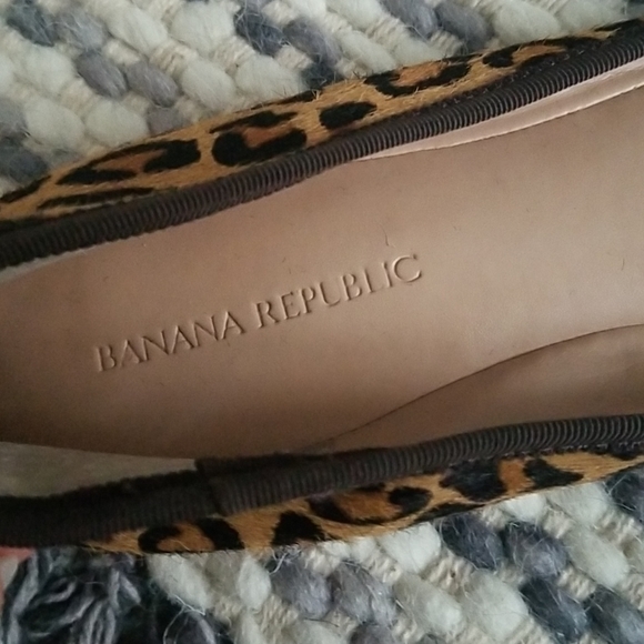 Banana republic calf hair flats - Picture 2 of 5